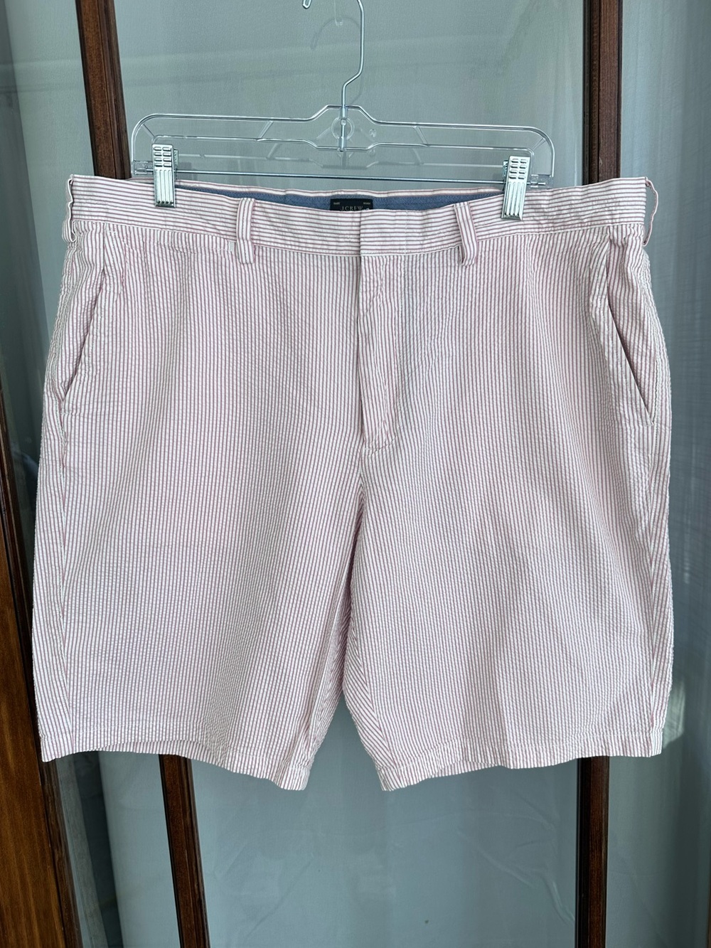 J Crew Men’s 38x10.5 Club Shorts Seersucker Preppy Modern Beach Lightweight Pink